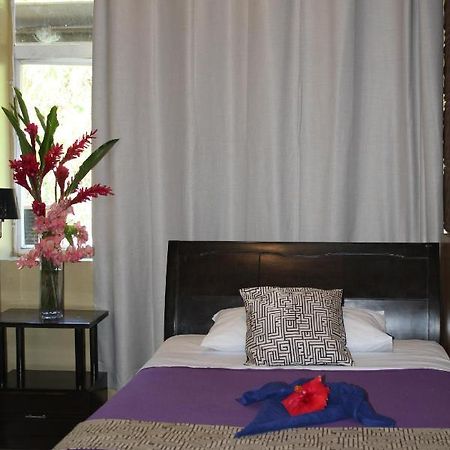 City Lodge Port Vila Esterno foto