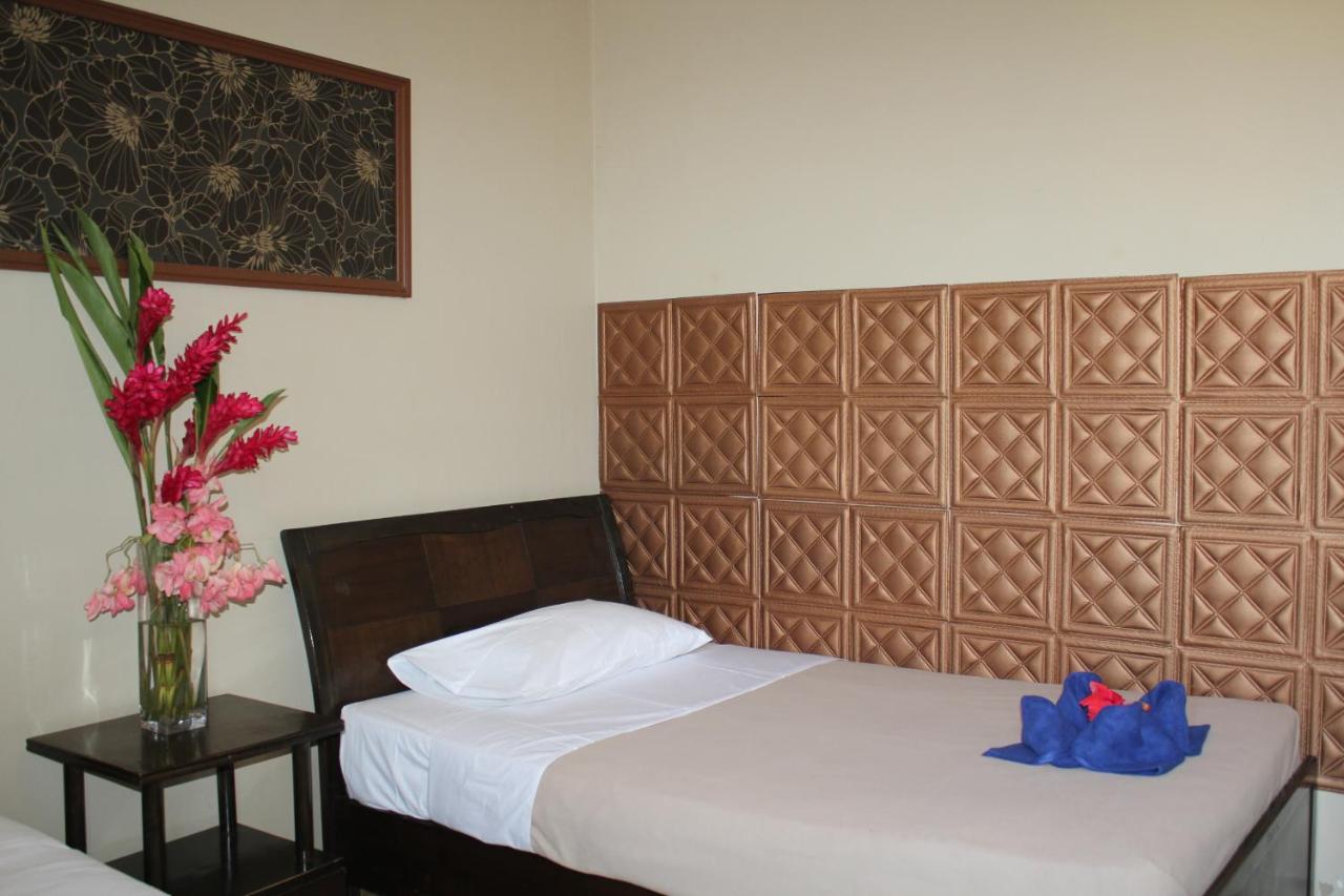 City Lodge Port Vila Esterno foto